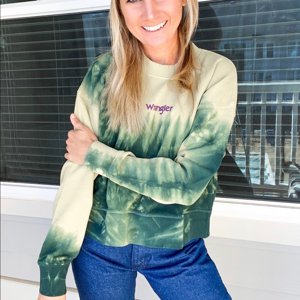 Sz Small Wrangler Tye Dye Sweatshirt